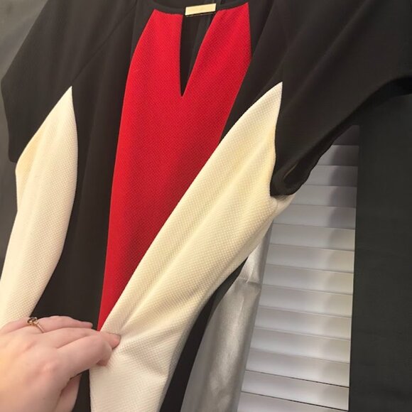 Semi-Formal Dress - Picture 3 of 5